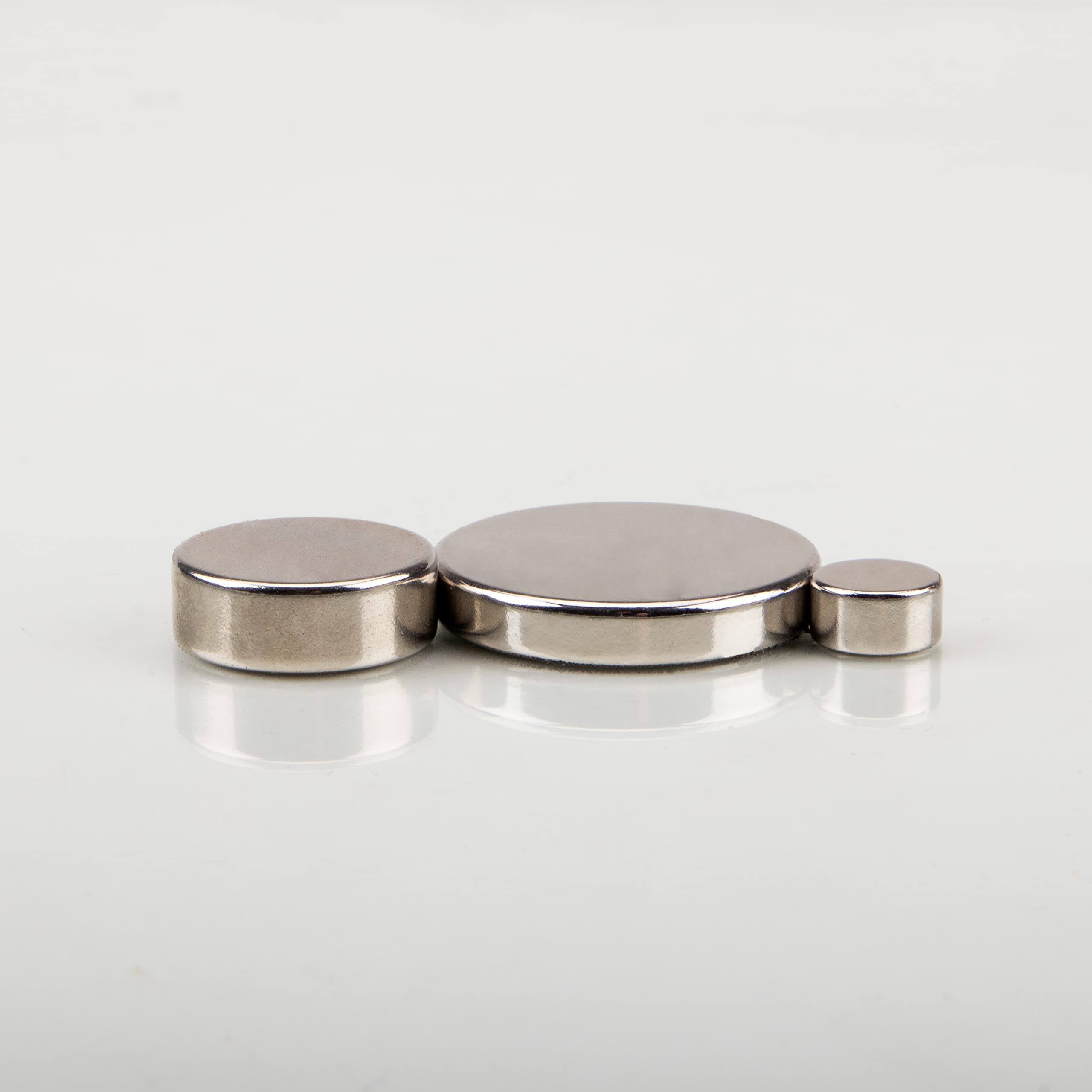 Scheibenmagnet super stark Ø 50,0 x 20,0 mm N52 Nickel (magnets4you) - hällt 88 kg| Neodym Supermagnet | Powermagnet | Haftmagnet, Magnetscheibe, Zylindermagnet