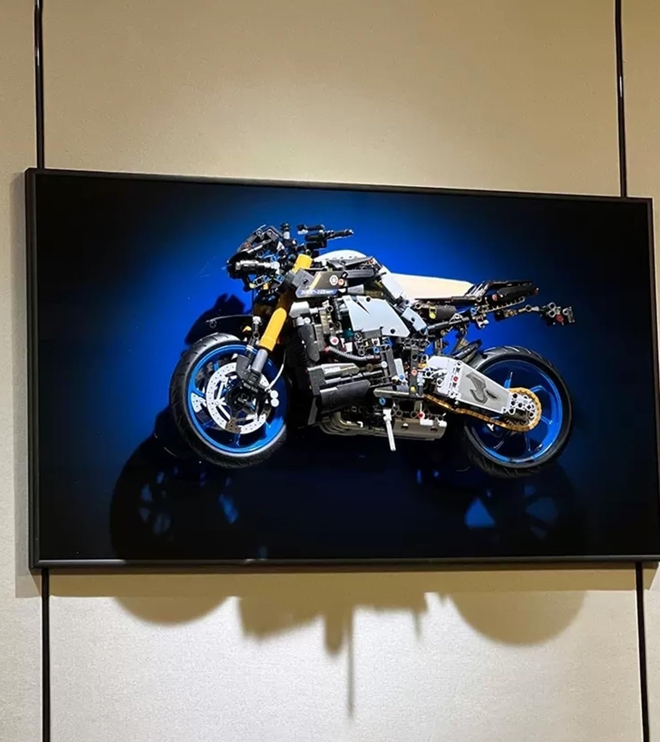 Lego 42159 Technic Yamaha MT-10 SP Motorcycle Wall Mount Hook for Lego F1 Car, Decoration for Adults (Model Not Included)