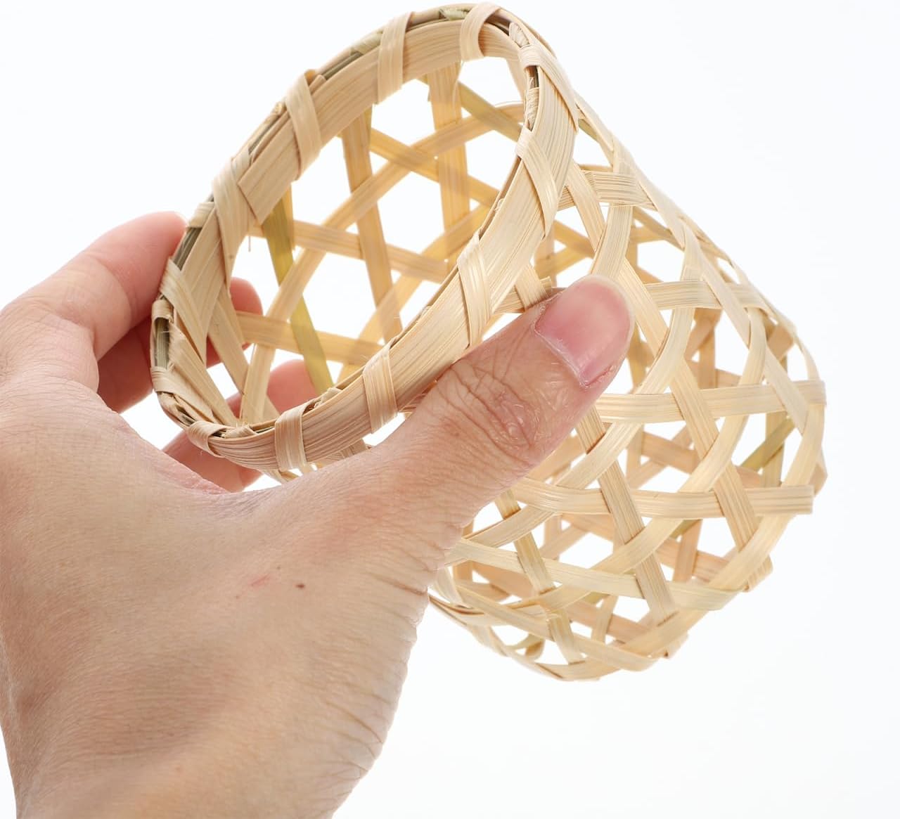 20 PCS Woven Candle Holders Natural Rattan Tea Light Holder Votive Candle Holde·r Sleeves for Wedding Table Decor Centerpiece Vintage Wicker Cup Holde·r for Party Dining Room Events Supplies