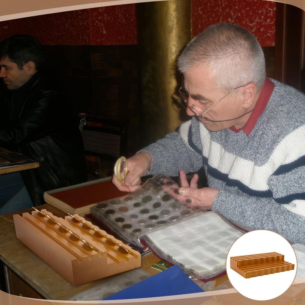 PH PandaHall Soporte de exhibición de monedas de desafío de 6 filas, organizador de monedas de madera de pino para coleccionistas, monedas de desafío militar, veteranos, fiesta de jubilación, oficina
