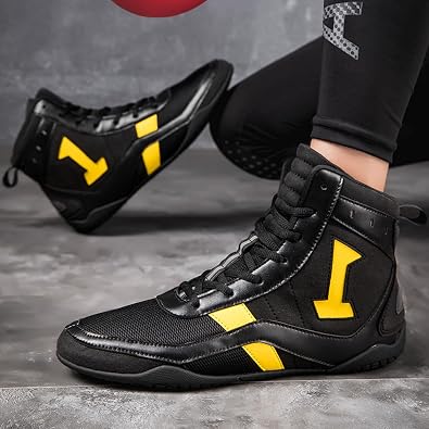 Men's Professional Boxing Shoes Breathable Wrestling Fighting Training Boots Lightweight Non-Slip High Top Powerlifting Shoes