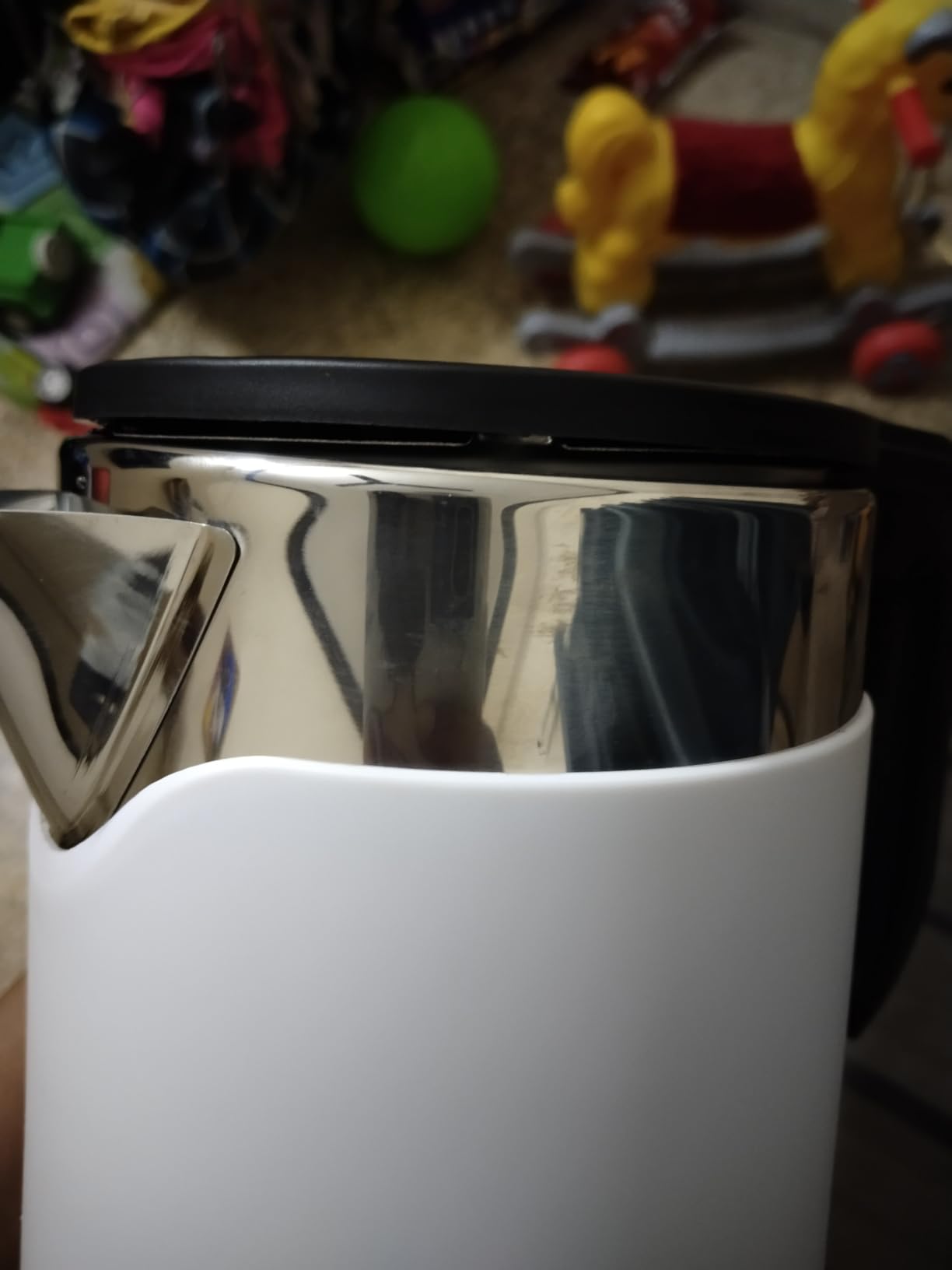 Vandelay Stainless Steel Electric Kettle (1.7L) Double Wall, Cool