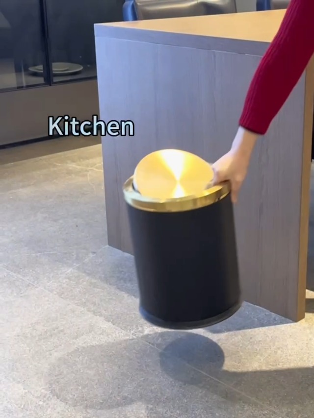 Image of 4 Gallon / 15L Trash Can Bathroom with Swing Lid, Grey Gold Garbage Can, Leather Modern, Large Office Waste Basket, for Bedroom, Kitchen, Powder Room, Hotel, Business(15L Grey)