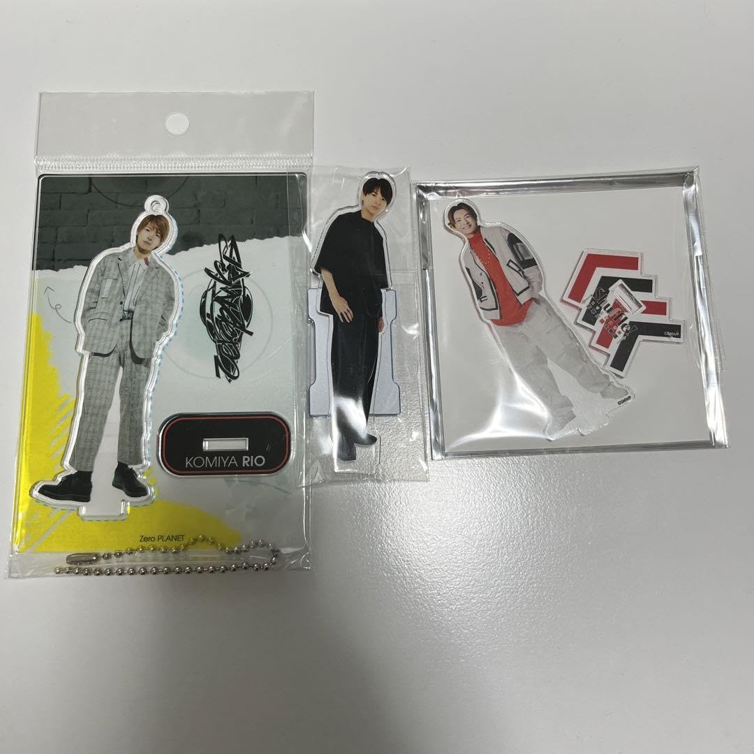 小宮璃央 アクリルキーホルダー アクスタ サイン入り 暁のヨナ