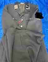⊞ドイツ軍＊ミニチュア３連勲章スティックピン＊私服ジャケット襟用（実物） Amazon | バッジ ミリタリー 勲章 赤 紺 茶色 スターch14 勲章