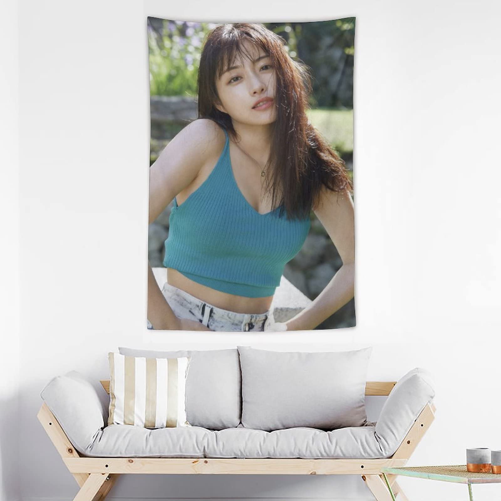 Amazon.co.jp: 石原さとみ 写真 女優 グラビアアイドル セクシー