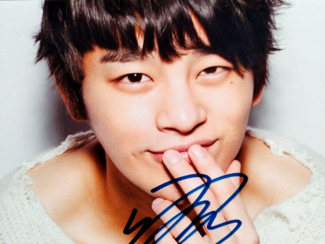 Amazon.co.jp: ソ・イングク直筆サイン入り2Lサイズ写真Seo in-guk王の 