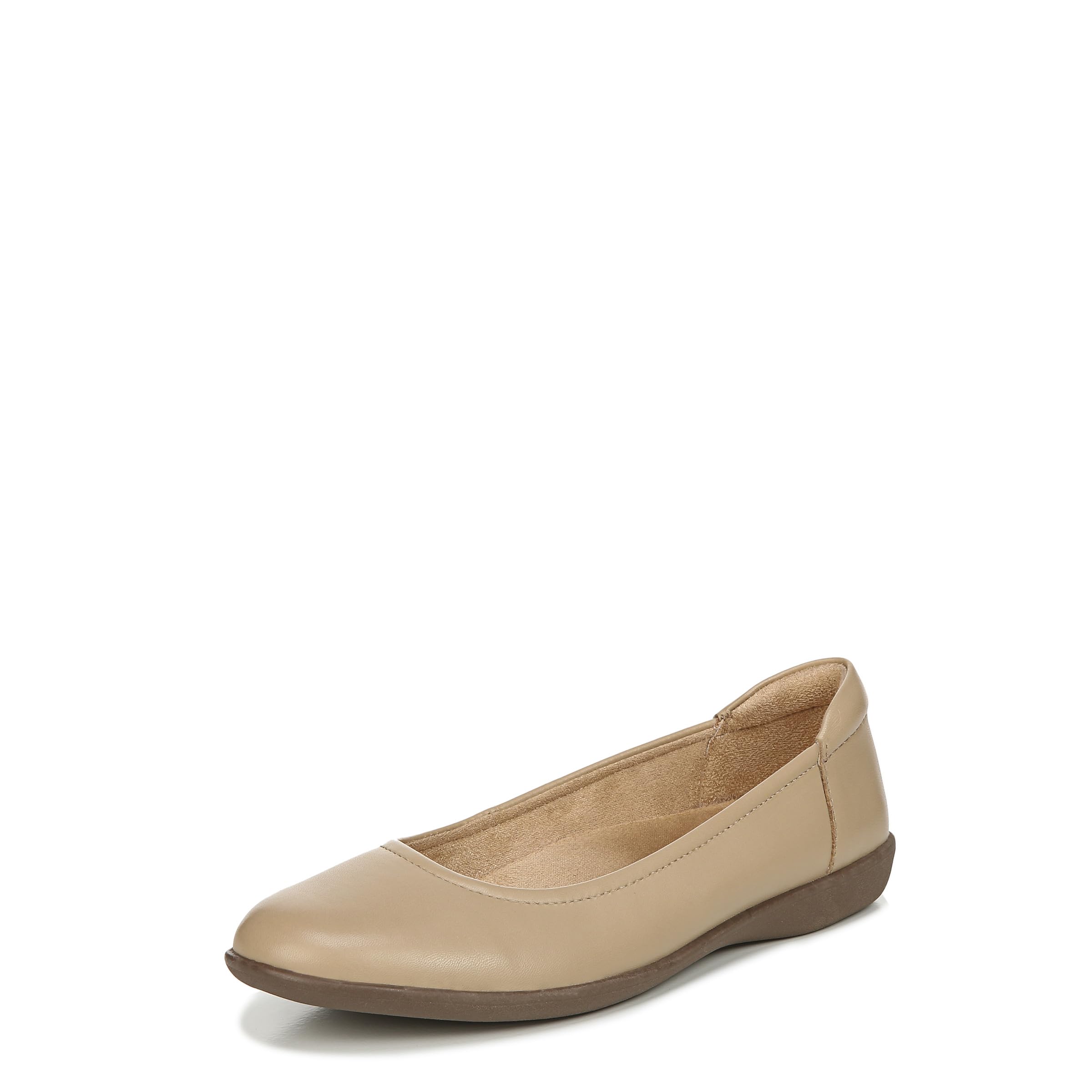 Naturalizer Women's Flexy Round Toe Ballet Flat