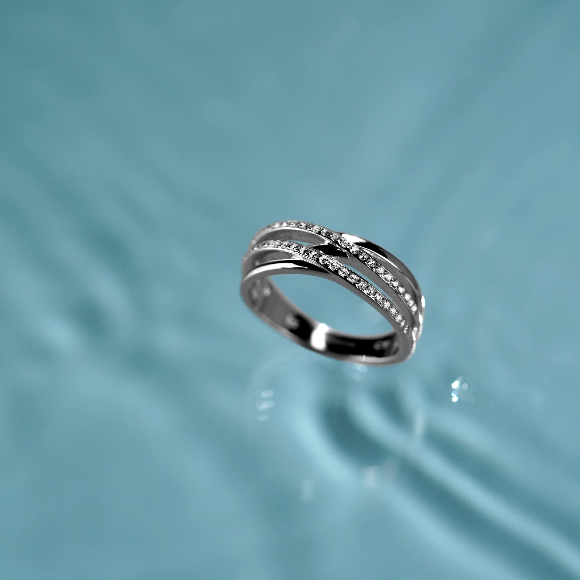 Eleganter Ring für Damen aus 925 Sterling Silber mit Zirkonia | Breiter Verlobungsring