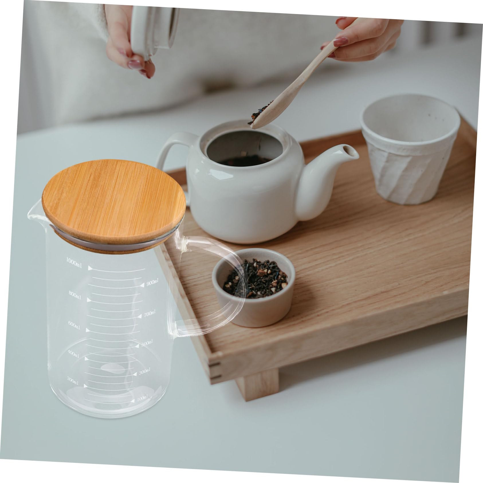 Bicchiere Graduato Con Coperchio Caraffa Per Bevande Misuratore Con Scala Per Tè Succo e Caffè Design Elegante e Pratico Per La Cucina