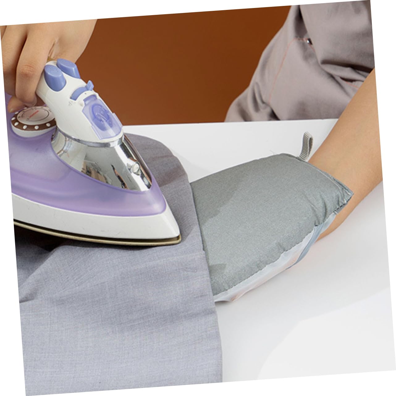 Levemolo Garment Mitts Ironing Board Insulation Glove Small Ironing Gloves for Steam Iron Grey