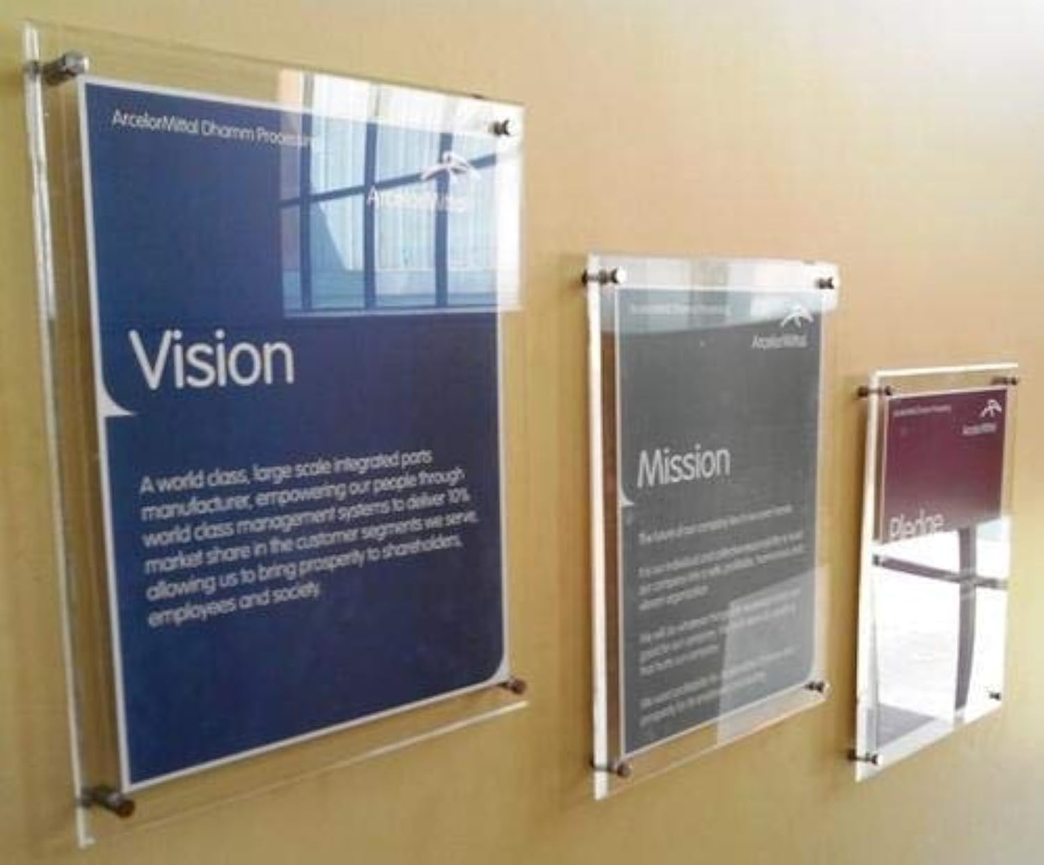 BIGIMALL Acrylic Sandwich Sheet Board for Display Ads Posters Pictures Information (Transparent - 24 x 24 inches)