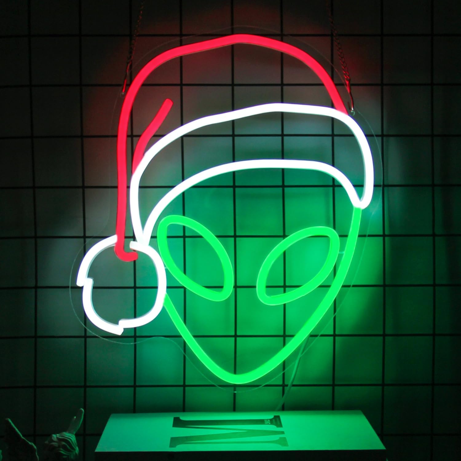 Christmas Neon Light Alien Neon Sign Green Red LED Sign Christmas Hat Neon Signs for Wall Decor Santa Hat Neon Lights for Bedroom Alien Decor Neon Wall Light for Xmas Party Decor
