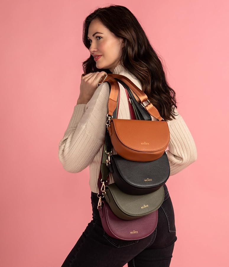 ★FANCY CLUB★CUDDLE PADDED SHOULDER BAG 3COLOR Amazon.com: Panda Cute Novelty Purse Aesthetic Women Kawaii