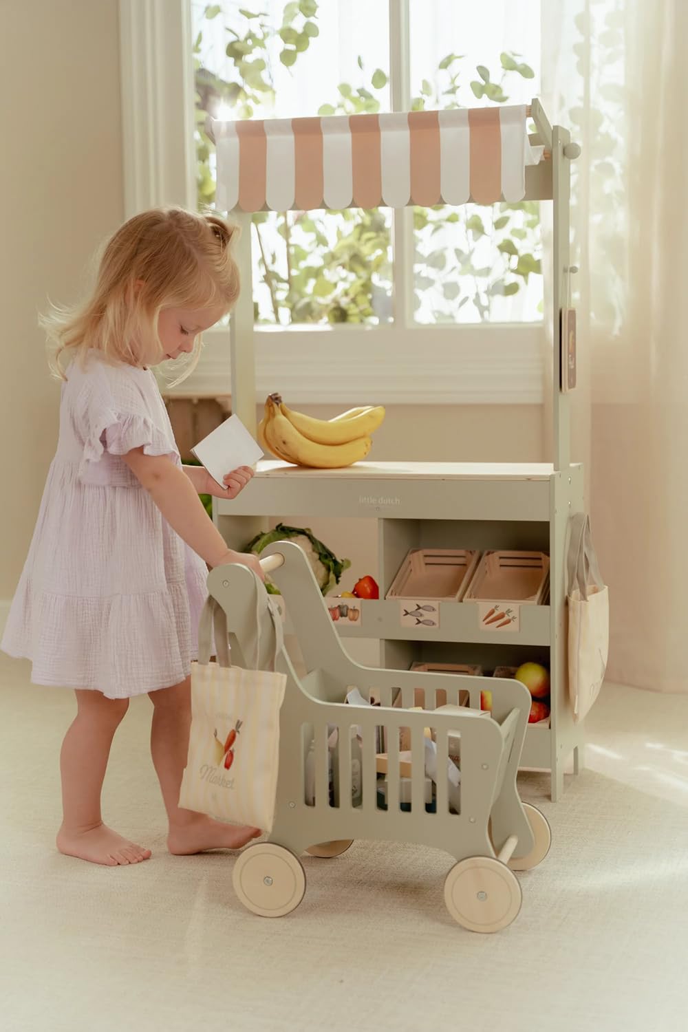 Little Dutch Einkaufswagen inkl. Einkaufstasche und Lebensmitteln aus Holz für Kinder - Mint