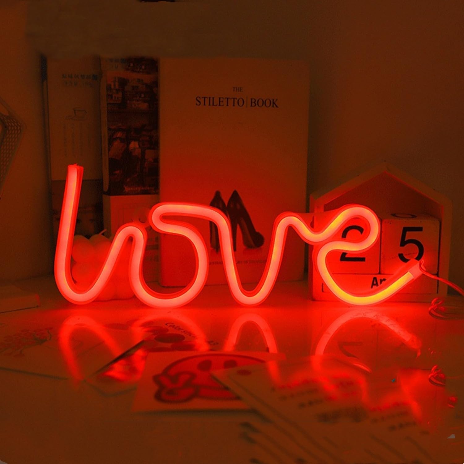 HFHungkeong Love Neon Sign,Neon Wedding Signs Powered by 3xAA Battery or USB,Love Lights for Girls Women Bedroom,Wedding Party,Birthday,Proposal,Gifts for Mother's Girlfriend Wife(Red)