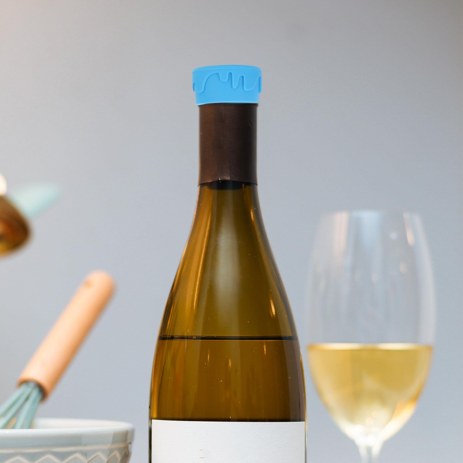 Nimomo Bouchons à Vin Silicone, Durable Économiseur De Vin Bonnet En Tricot En Forme De Bouchon De Bouteille De Vin Économiseur De Vin Scellant Conservateur Réutilisable Pour Bière Whisky Bleu