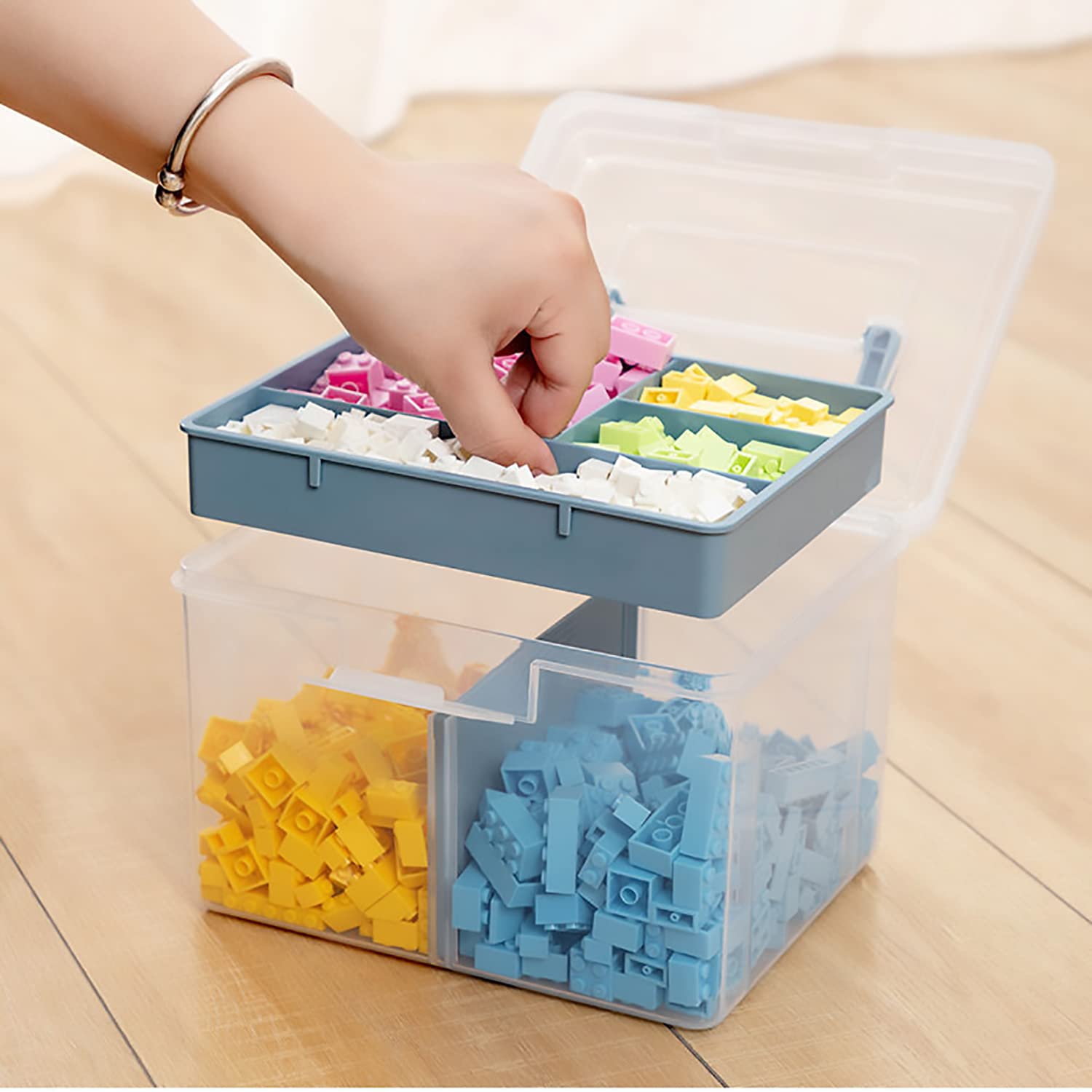Caja de almacenamiento pequeña de plástico transparente con asa y una bandeja extraíble y divisor ajustable, caja de arte para niños, estudiantes, niños, organizador de escritorio, caja de