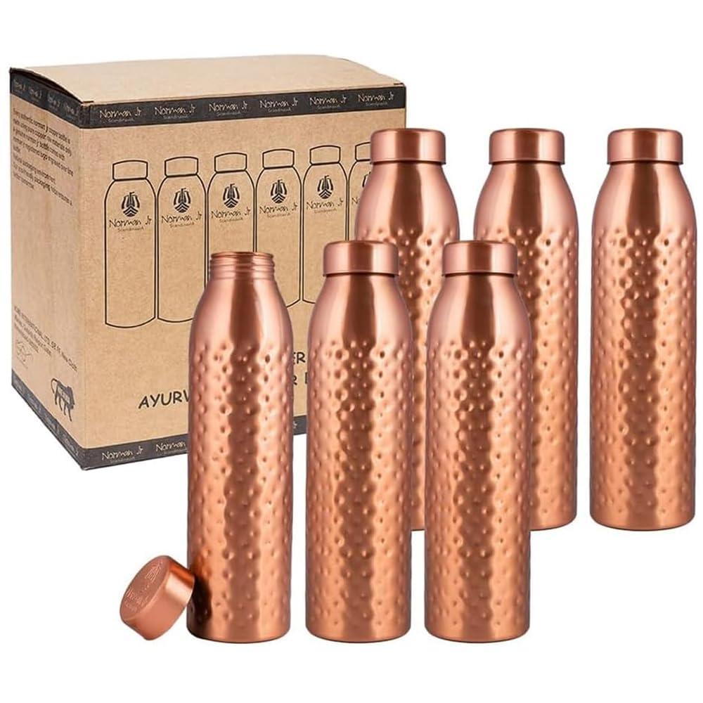 NORMAN JR. 100% reine Kupfer-Trinkflasche (1 l) 6-teiliges Geschenkset, gehämmert; ayurvedisches Kupferflaschen-Set für Damen & Herren. Geschenkset zum Vatertag, Muttertag, zu und zu Weihnachten.