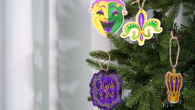 24 Pieces Mardi Gras Ornaments on Amazon Live