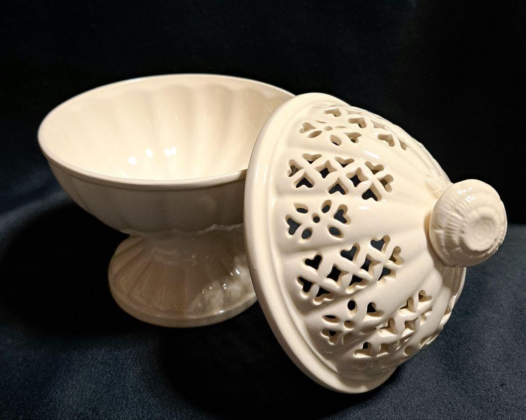 イギリスアンティークウェッジウッド英国陶器クリームウェア蓋付きポット