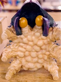 Amazon | ルイタウラ 突撃級 BETA ガレージキット A3サイズ