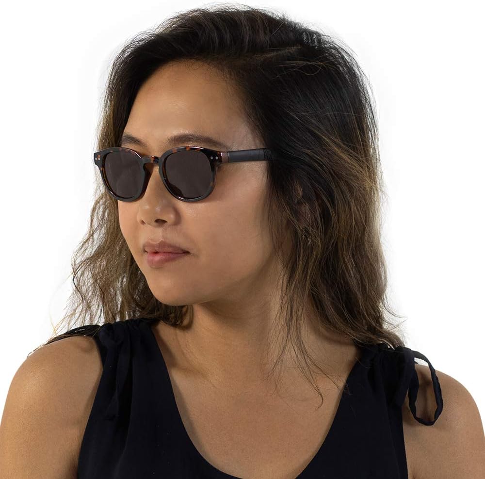 VITENZI Bifocal Sunglasses for Men and Women Round Reading Sun Tinted Glasses with Readers - Lucca