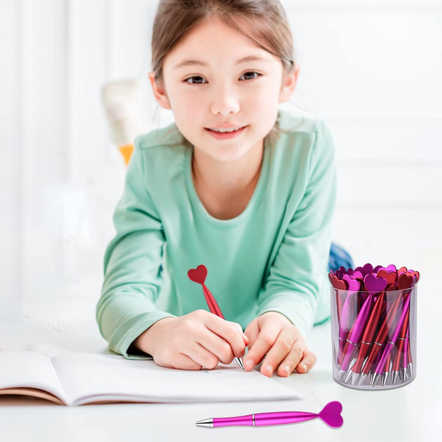 PLULON 32Pcs Valentines Heart Shaped Pens Novelty Ballpoint Pens 1 mm Black Gel Ink Rollerball Pen Pretty Office Pens for Valentine's Day Party Favor Student Teacher School Supplies - Image 6