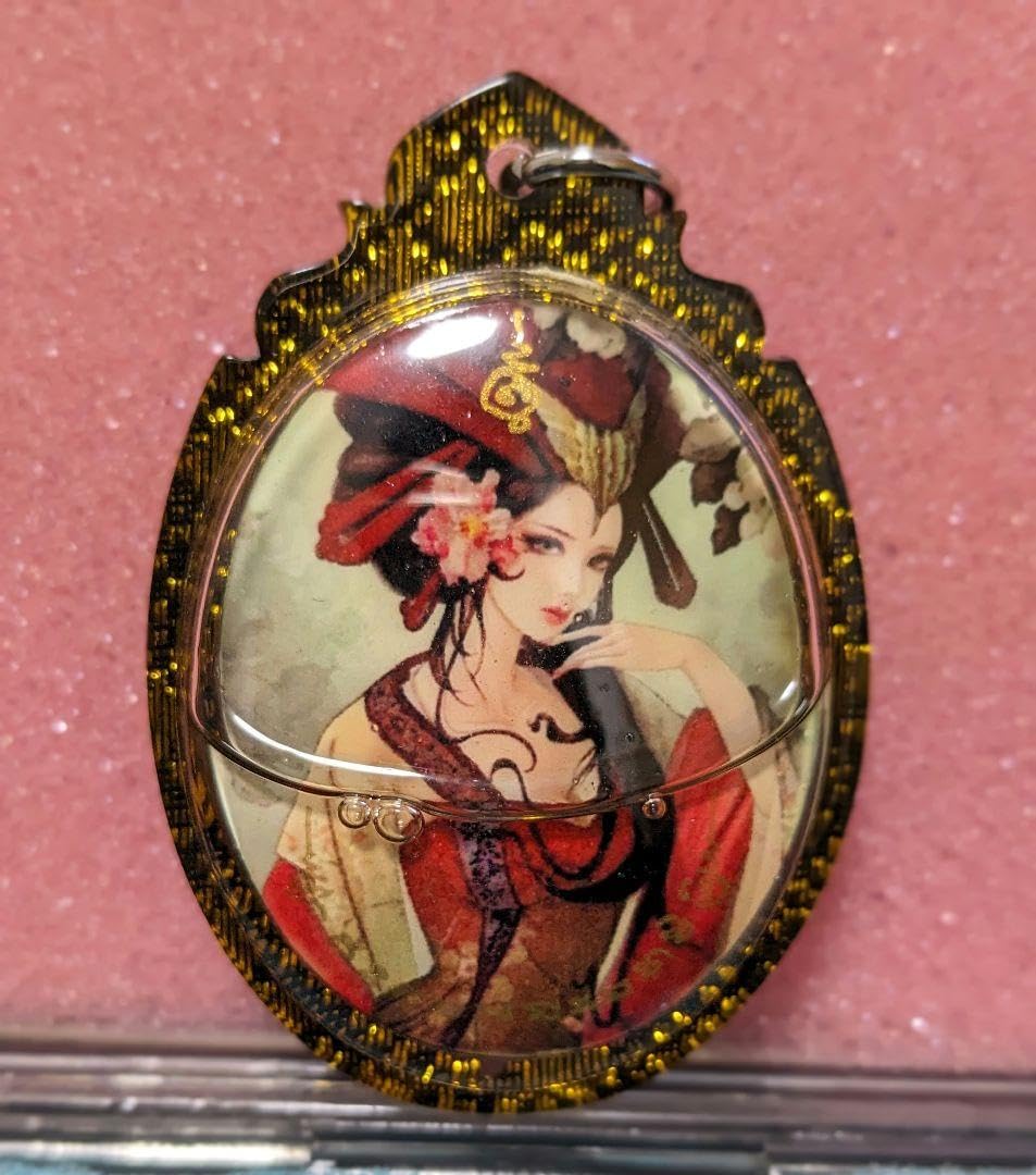 【お買い得！】タイのお守りプラクルアン！超高級品！九尾の狐？レア物！ 九尾の狐 セクシータイプ プラクルアン タイのお守り - メルカリ