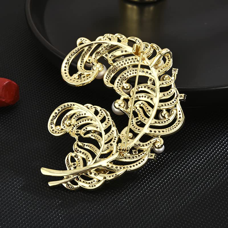 Image of Pearl Flower Brooch and Pins for Women Large Gold Luxury Elegant Pin Christmas Gift Jewelry
