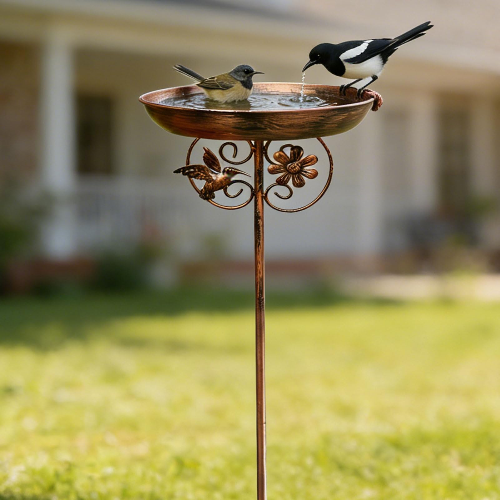 Vogeltränke Stehend Metall Vintage, Vogelbad Garten, 80x25cm, Wassertränke für Vögel, Vogeltränke Winterfest Frostsicher mit Erdspieß, Vogelbad Stehend aus Gusseisen, Antike Bronze (A)