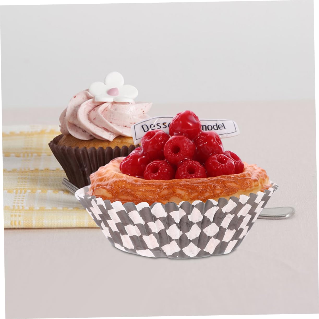 Amosfun 1000 Piezas De Bandeja De Pastel A Cuadros En Y Soportes Para Muffins Soportes Para Magdalenas Forros Para Muffins Pequeños Suministros Para Hornear