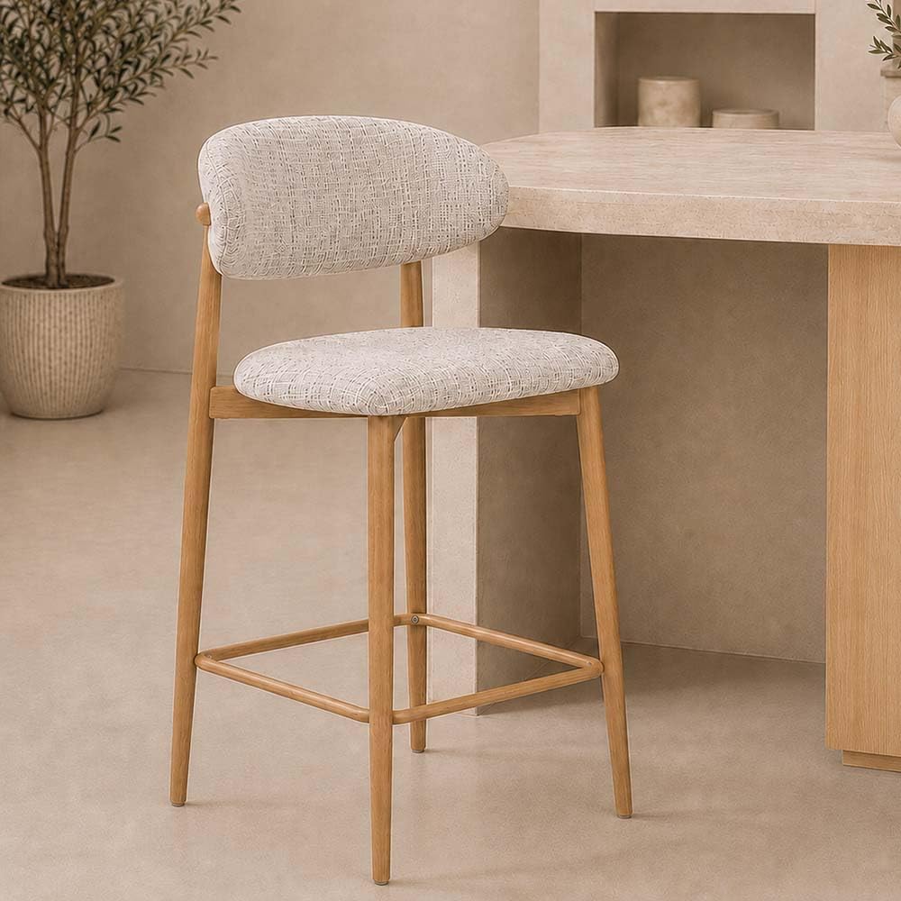 Tabouret de bar bas beige Vannes : fini le mal de dos autour de votre îlot