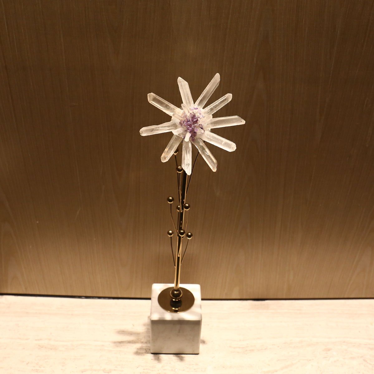 ピンク色の石の抽象彫刻 Amazon.co.jp: Tooart 石の花彫刻抽象彫刻アメジスト雄しべ黄金の枝白