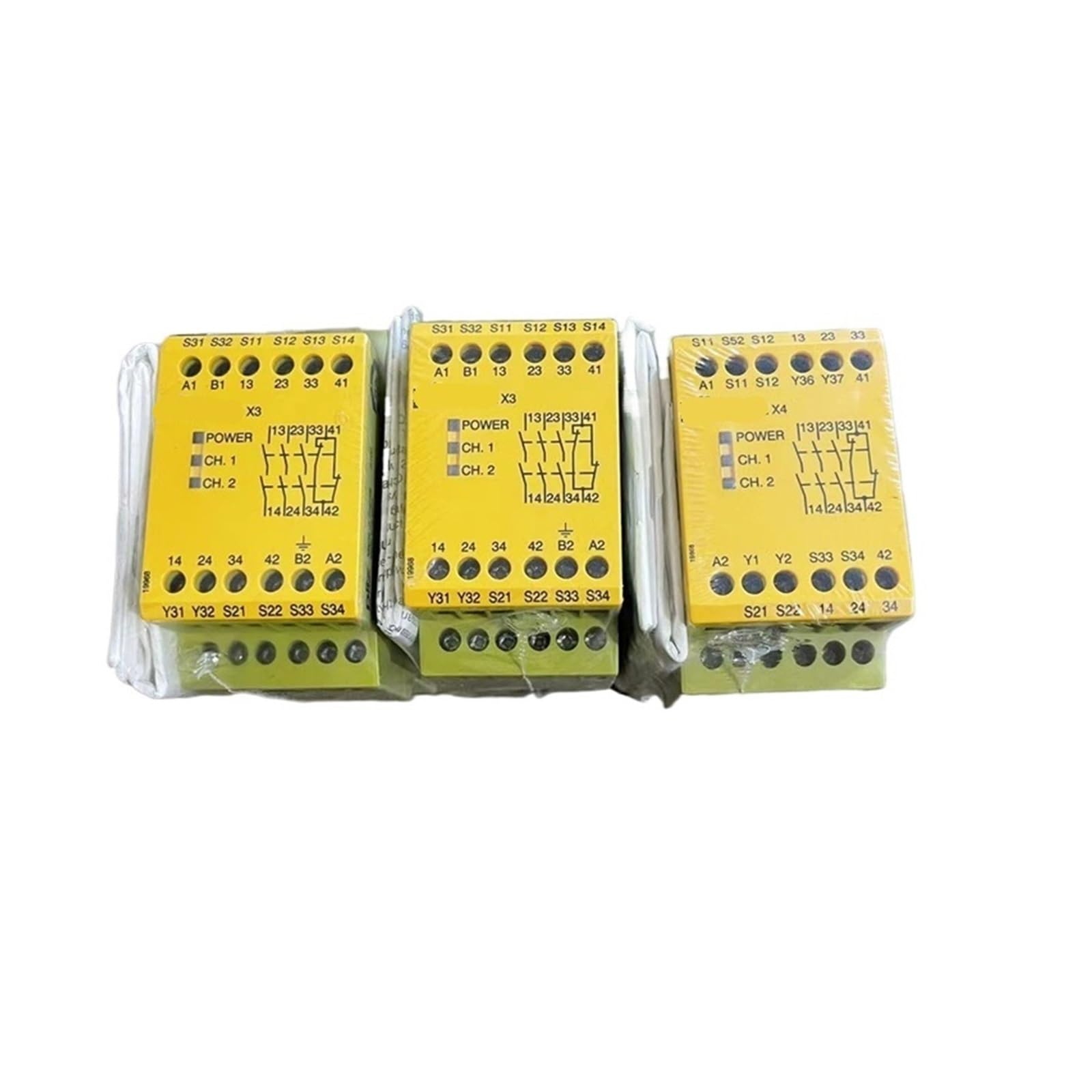 ZVQYSGIW 1PCS 774310 Relay PNOZ X3 3S/10 24VDC