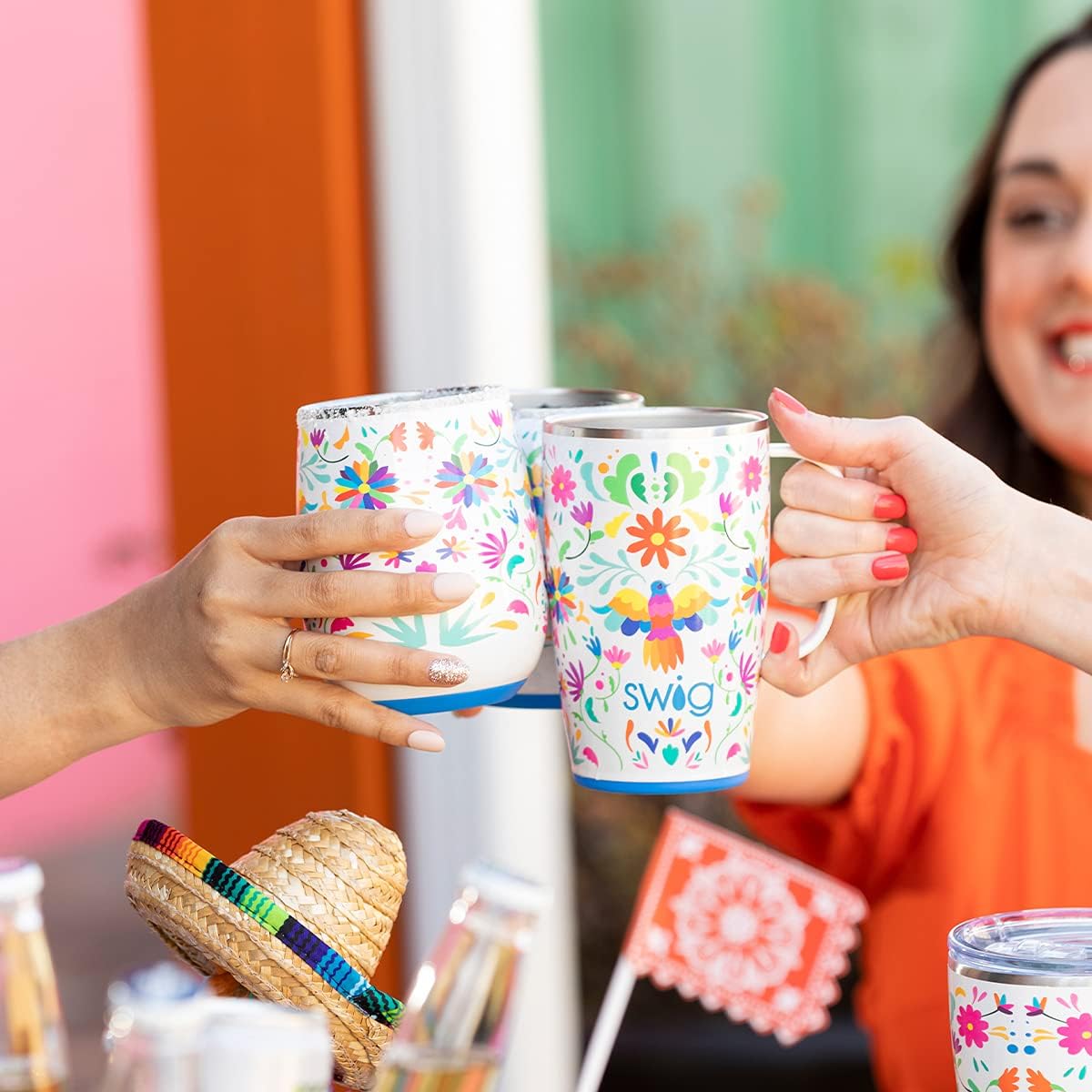 Swig Life Gobelet Isotherme De 946 Ml Avec Couvercle, Gobelet De Voyage Adapté Aux Porte-gobelets, Tasse à Café De Voyage, Thermos En Acier Inoxydable Avec Couvercle (Let's Go Girls