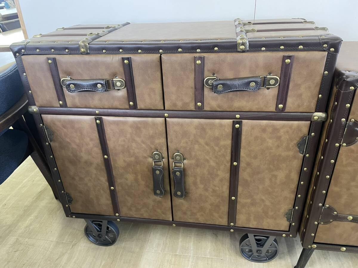 トランクキャビネットチェストレトロアンティーク収納キャビネット棚