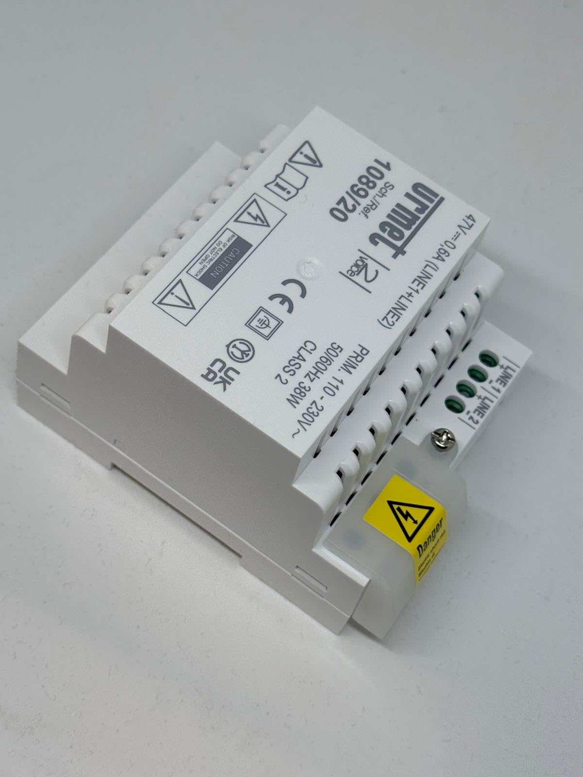 URMET 1089/20 ALIMENTATORE PER SISTEMA 2 FILI 2 voice 4 MODULI (compatibile 1083/23) 38W