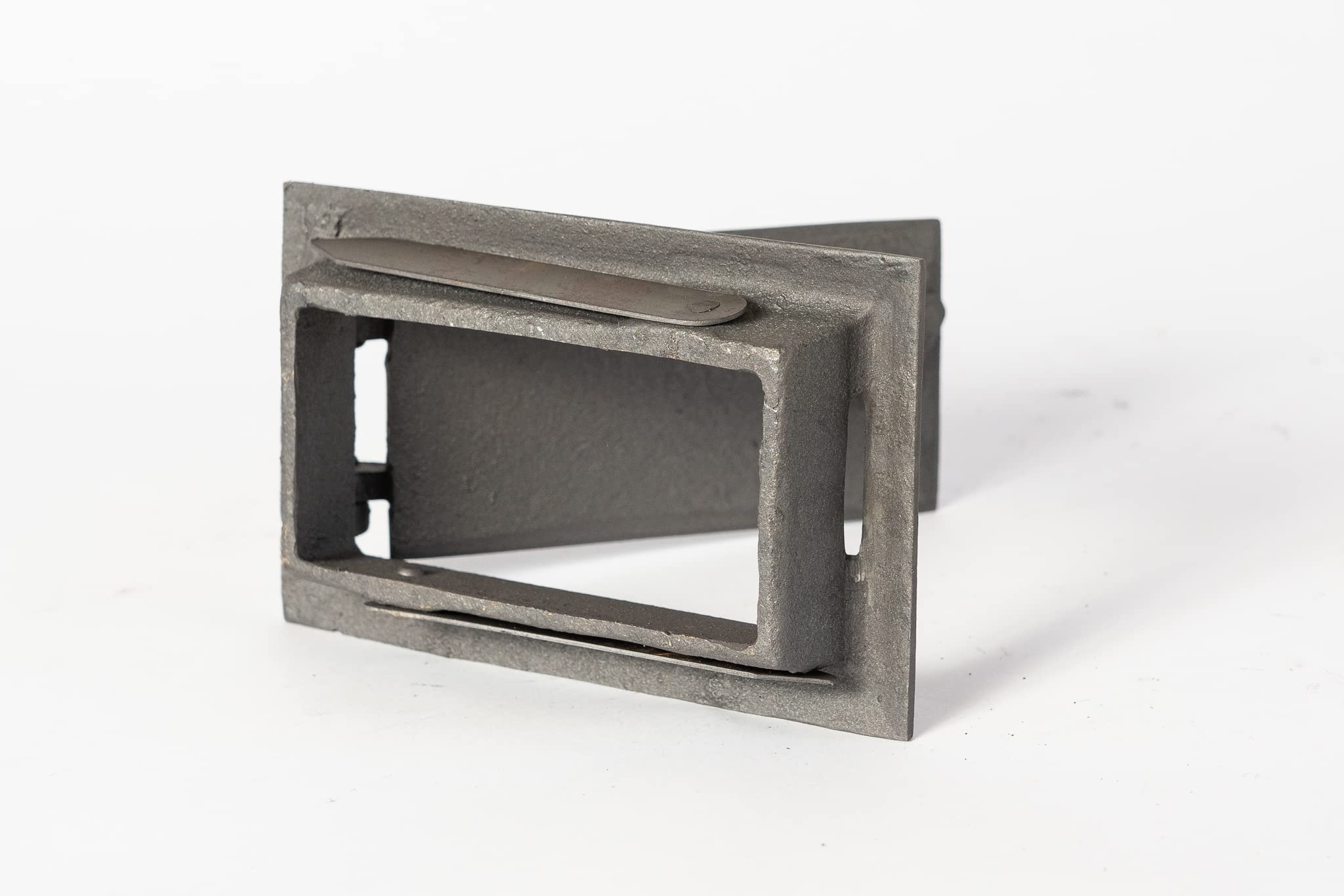 SEZAM Revisionstür für Öfen aus Gusseisen 10,5 x 3,5 x 17 cm, Kamintür - Klappe - Räumungstür, für Backöfen, Feueröfen & Kamine - grafitfarben bemalt