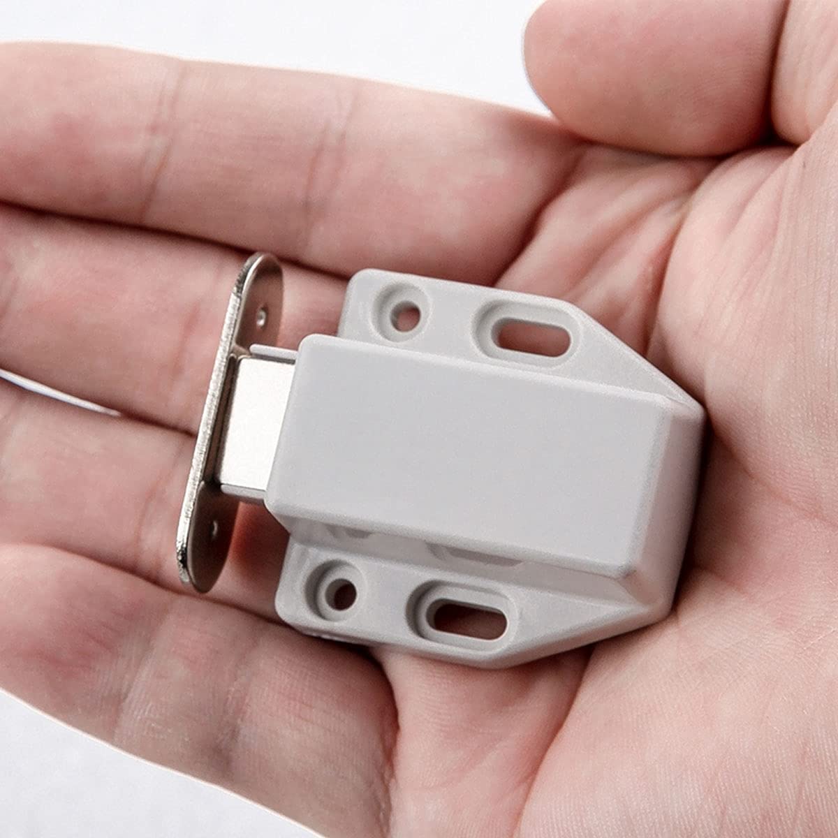 Türmagnete Schrankriegel 2 Stück Touch Latch to Open Magnetverschlüsse Druckverschluss Touch Release for Türen Schubladenschrank Schrank, klein, schwarz(White)