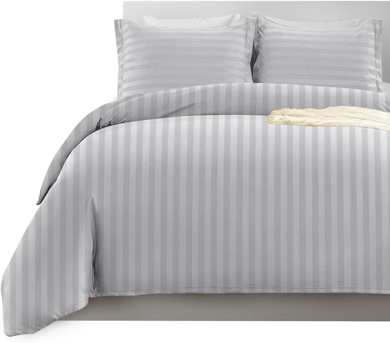 Imperial Rooms Double Duvet Set Reversible Stripes Satin Bedding Set including Pillowcases Breathable Microfiber Duvet Cover (Silver 200x200 Cm)