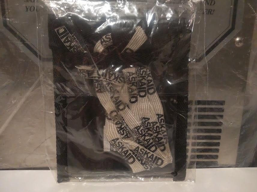 1997年 ASKA ID CONCERT TOUR ネックポーチ★チャゲアス Amazon.co.jp: 1997年 ASKA ID CONCERT TOUR ネックポーチチャゲアス