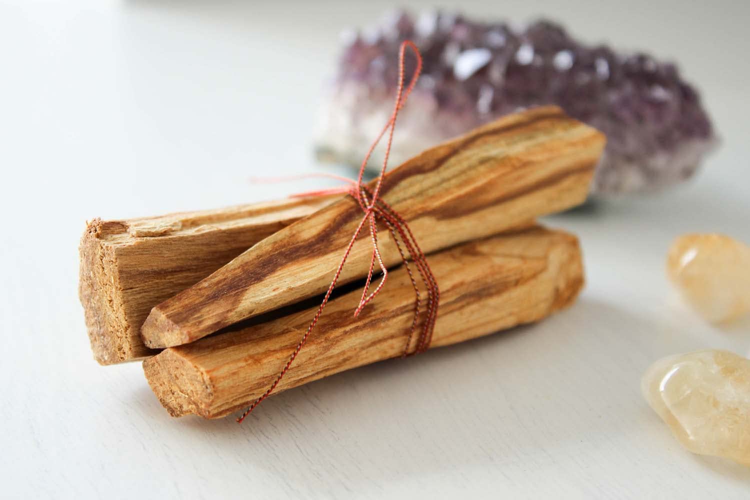 Palo Santo bâtonnets encens Fumigation Purification 100% Naturel Pérou 10x1cm 5 bâtonnets