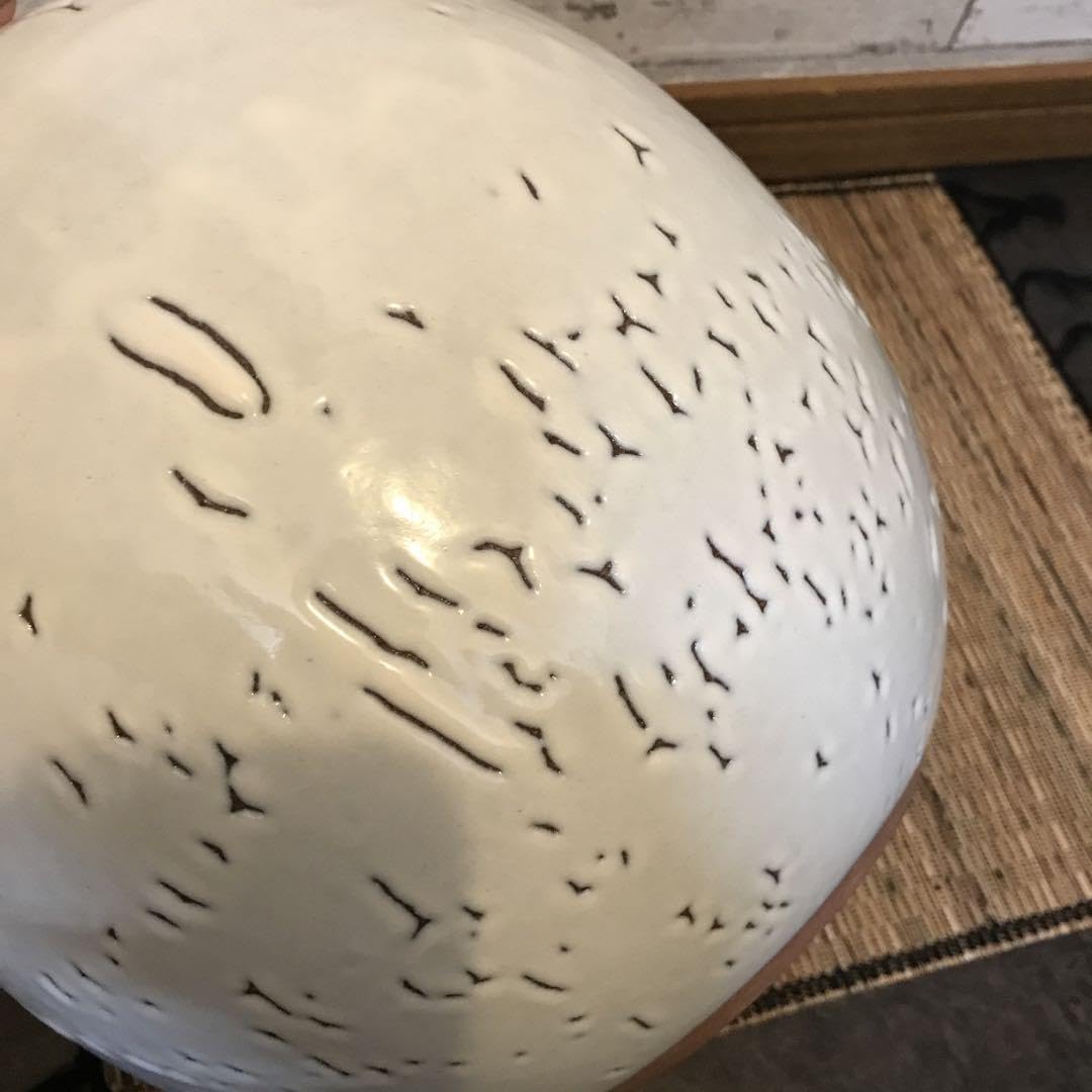 萩焼  作家物　  白萩の花生け 陶器 萩焼 輪花 白萩ぐい呑(木箱入） 中村國輔 作 | 陶器 和食器