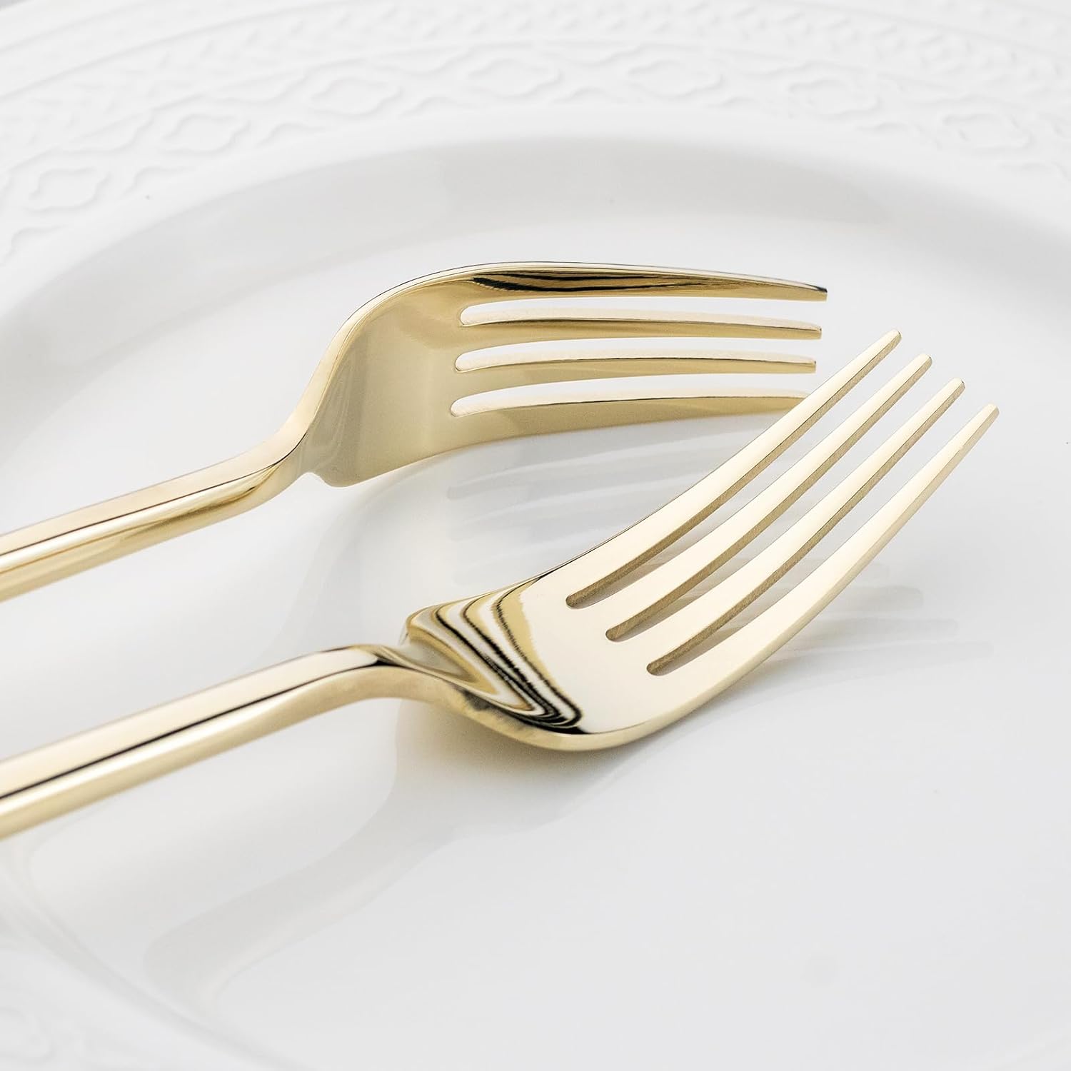Alata Potter Champagne Gold 45-Piece Forged Silverware Set with Utensil-Serving Set, Service for 8, Stainless Steel Flatware Set, Modern Design with Mirror Finish, Ideal for Home, Kitchen, Party