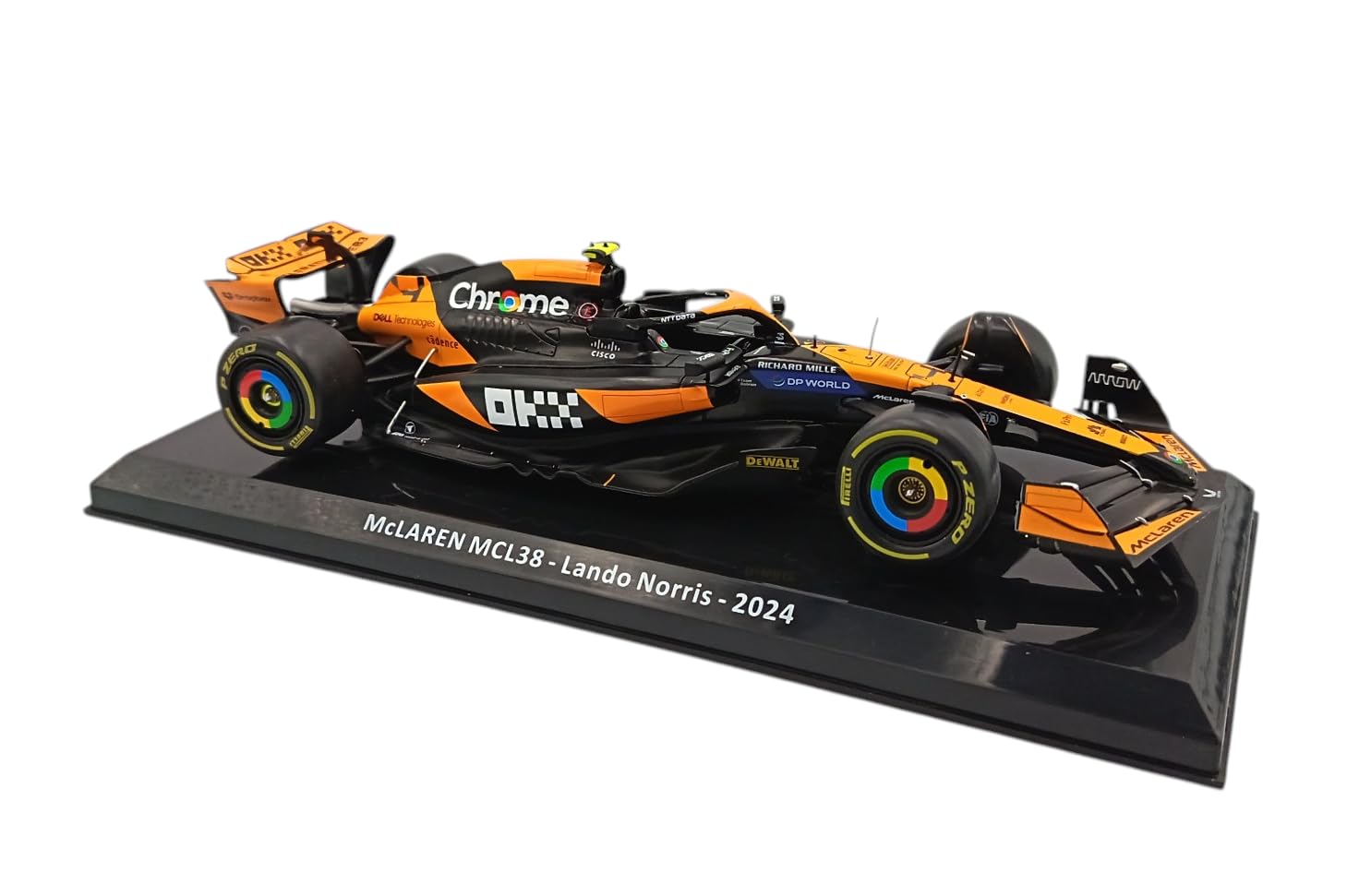 OPO 10 Voiture de Formule 1 1/24 Compatible avec McLAREN MCL38 Lando Norris 2024 - OR115