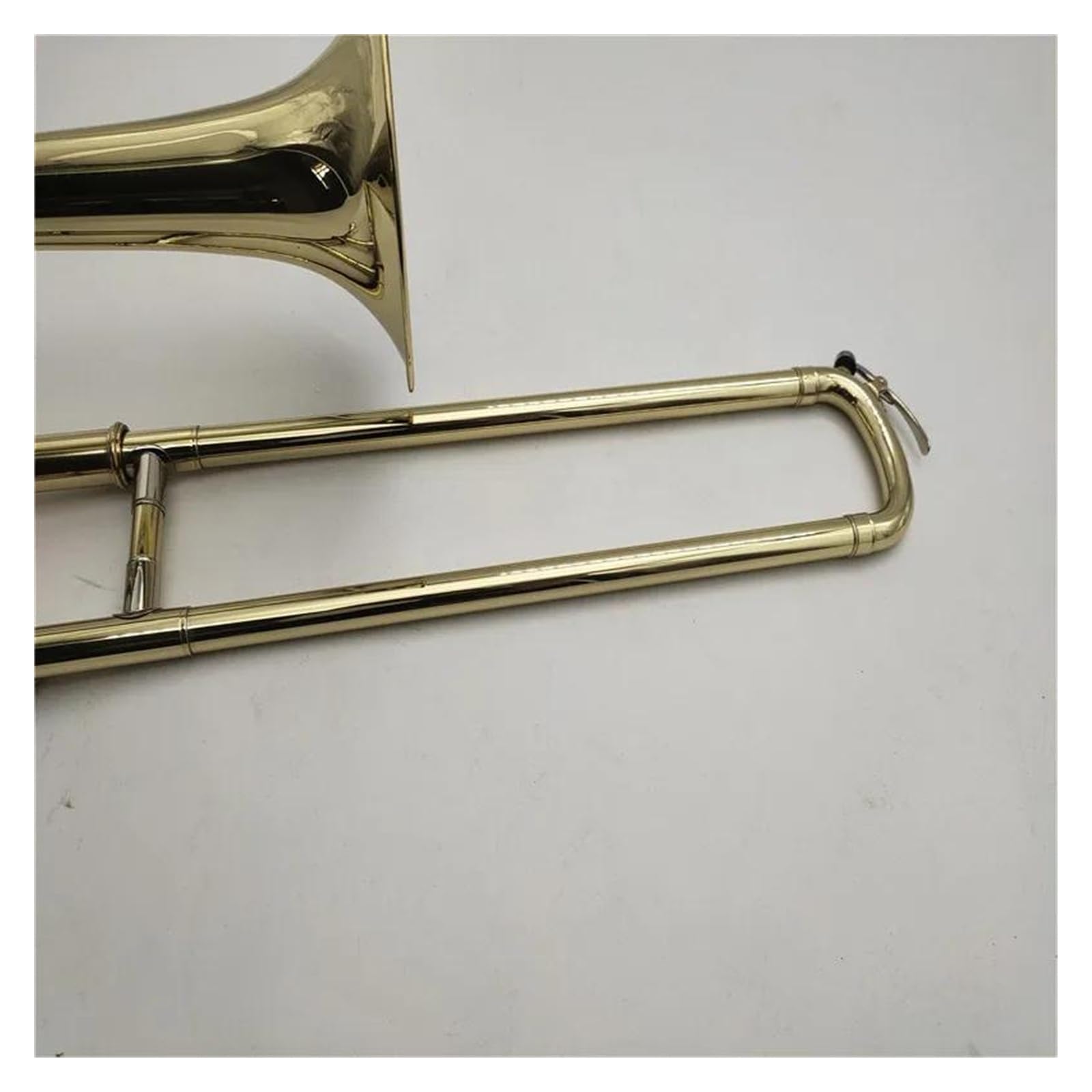 B Flat Trombone Latón Lacado Dorado BB Trombón Instrumentos De Viento Con Estuche Guantes Accesorios Trombón Para Principiantes