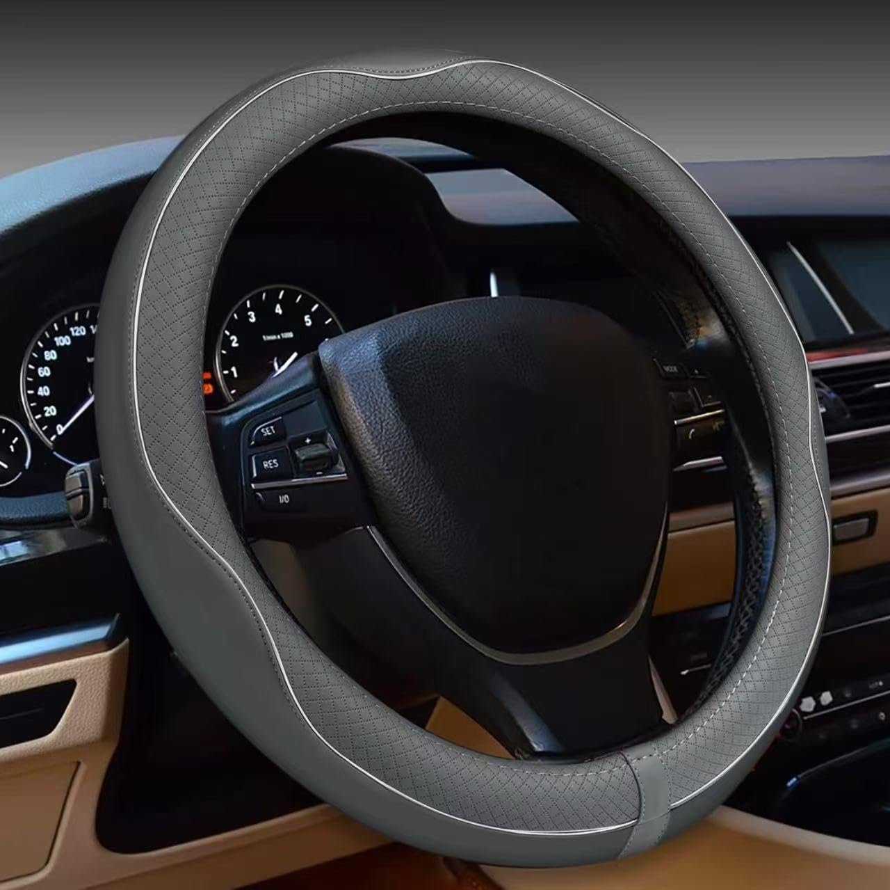 WANGGGZCWYLDAFC Premium Steering Wheel Cover for Audi Q3 (F3) 2018-2023