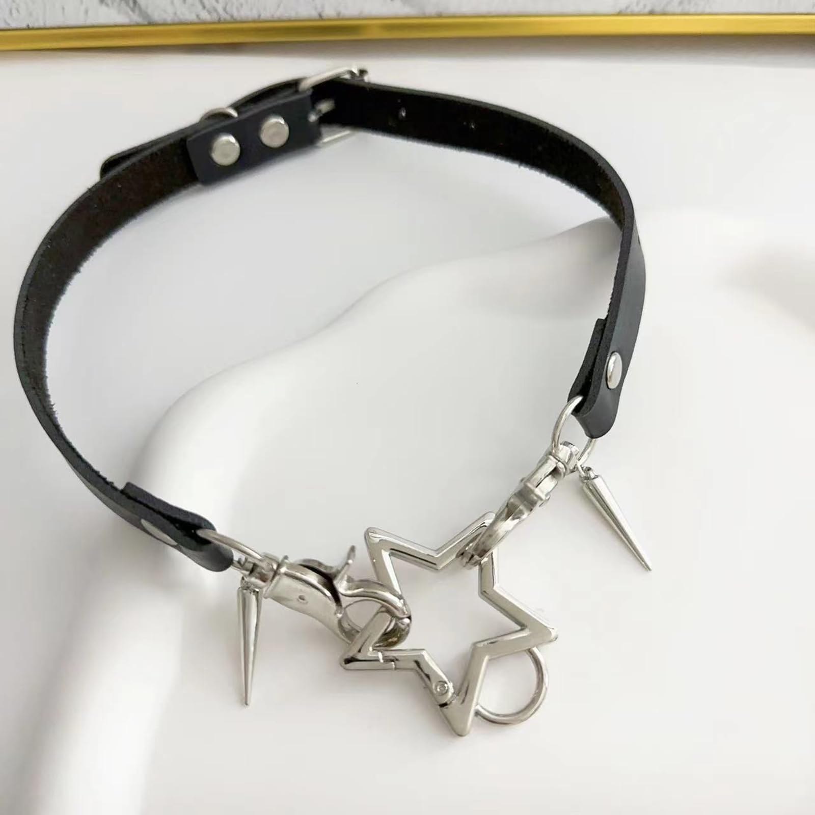 NUEYMS Pentagrams Big Bone Leathers O Style Choker DIY Star Pendant Necklace for Women Punk Aesthetic Necklace Accessory: A