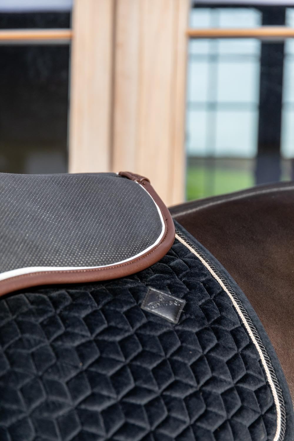 Kentucky Tapis de Selle Absorb - taille One size - noir-blanc-marron
